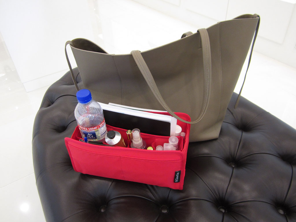 celine red leather handbag cabas phantom  